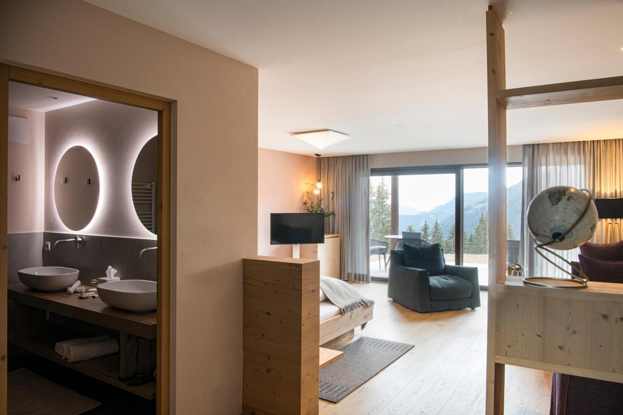 Terra - The Magic Place Relais & Chateaux Sarentino Экстерьер фото