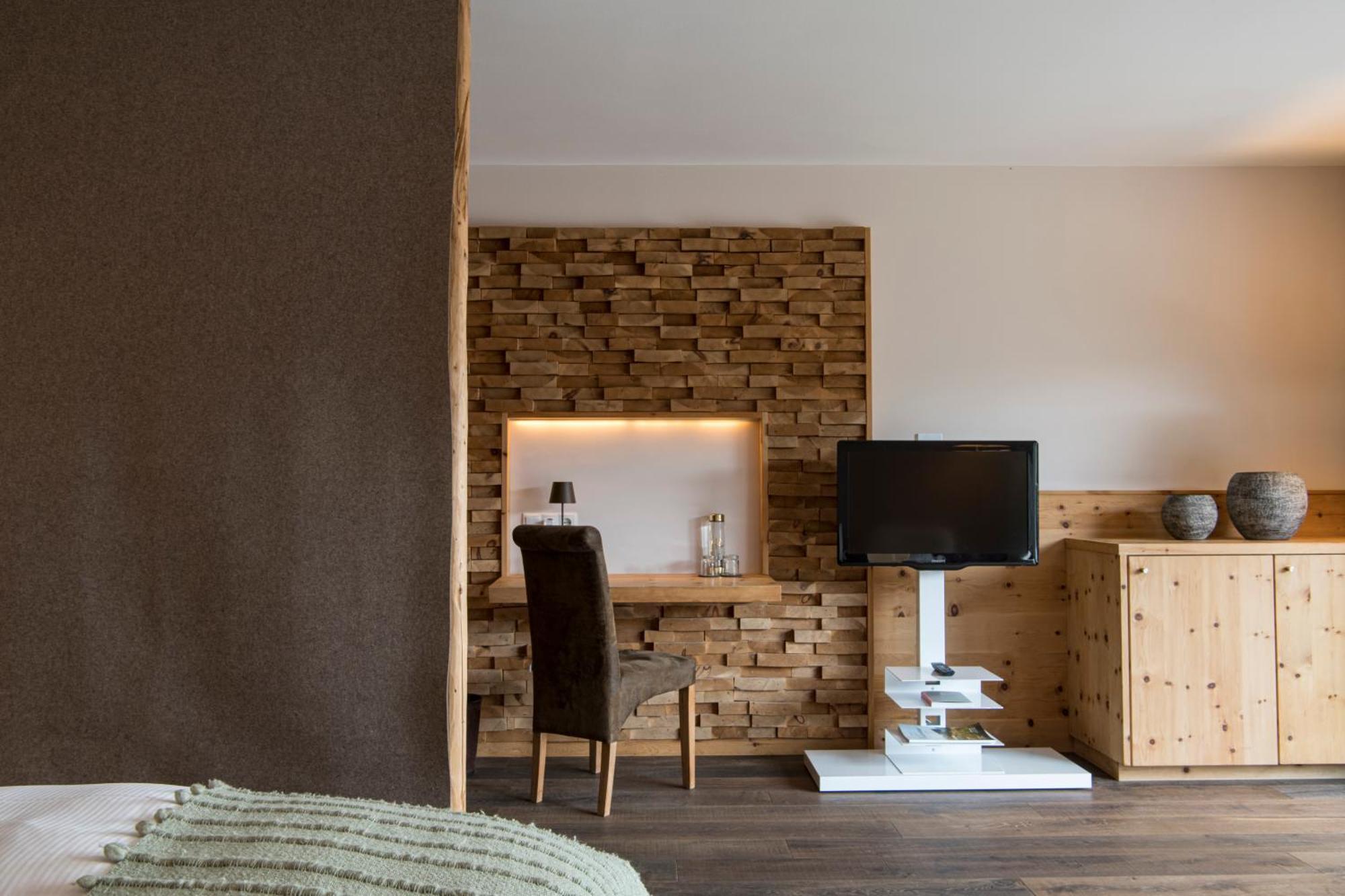 Terra - The Magic Place Relais & Chateaux Sarentino Экстерьер фото