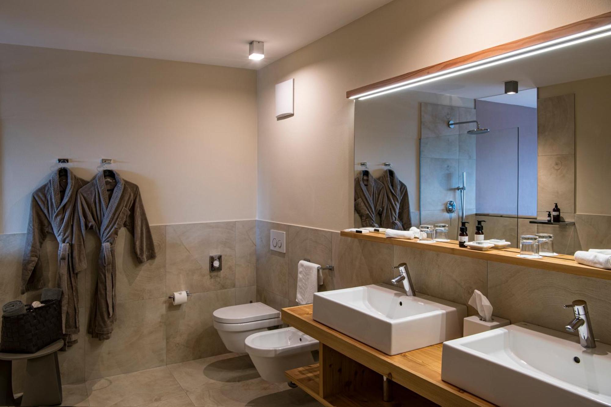Terra - The Magic Place Relais & Chateaux Sarentino Экстерьер фото